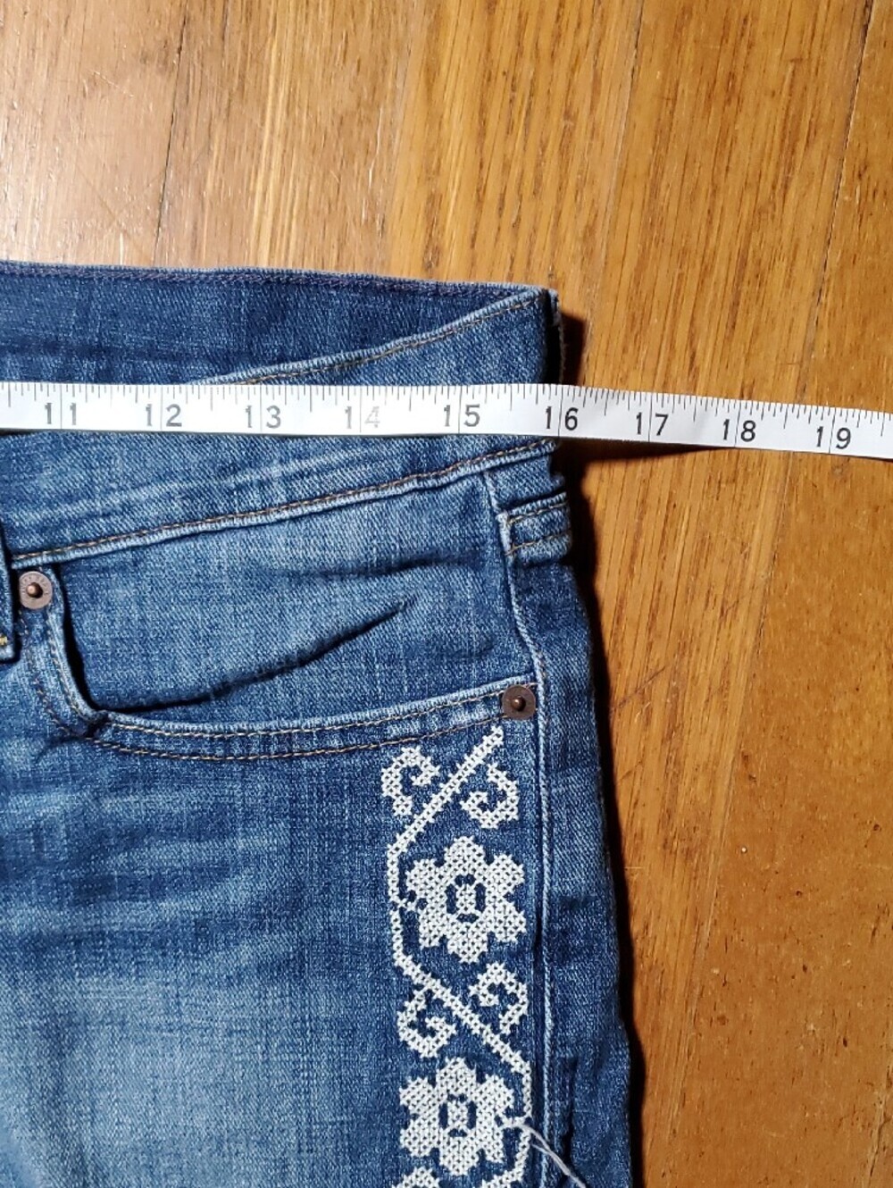 Lucky Brand Blue Denim Shorts with Rosewood Embroidered Pattern - Picture 8 of 14